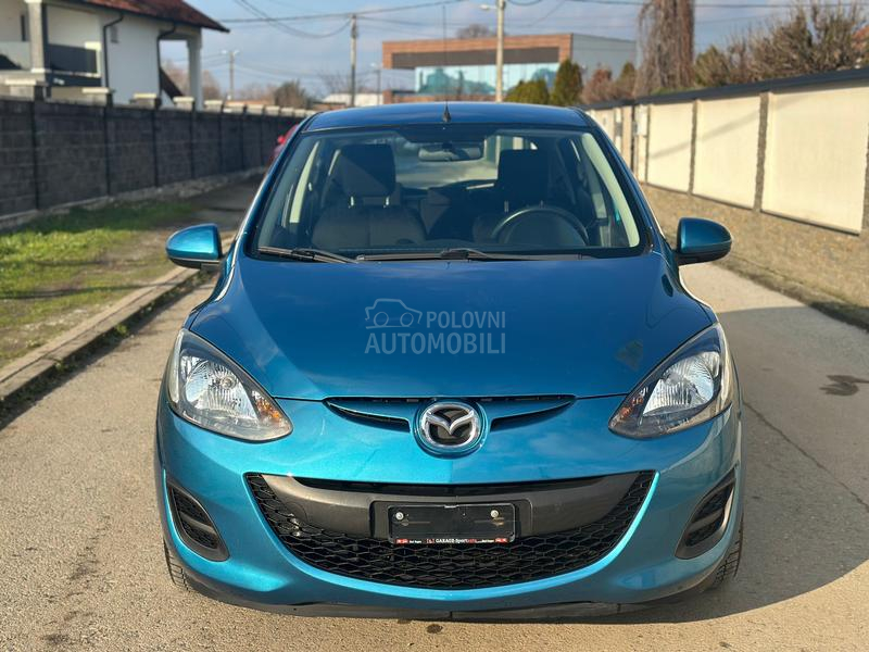 Mazda 2 1.3i Exclusive  CH