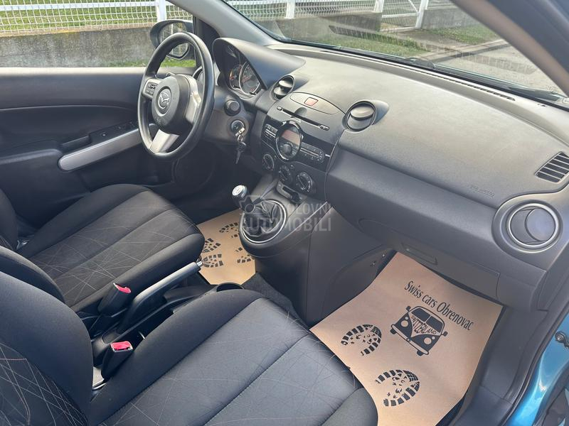 Mazda 2 1.3i Exclusive  CH