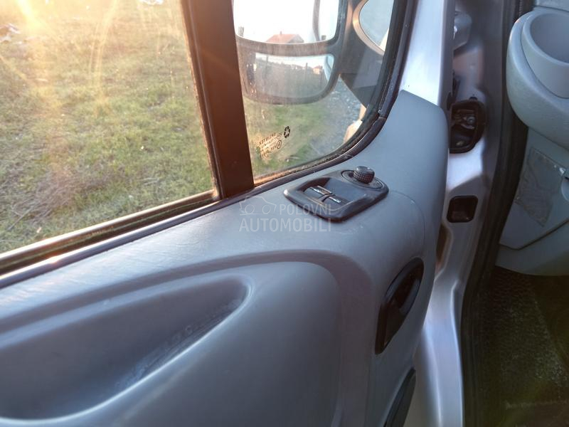 Renault Trafic 1.9DCI