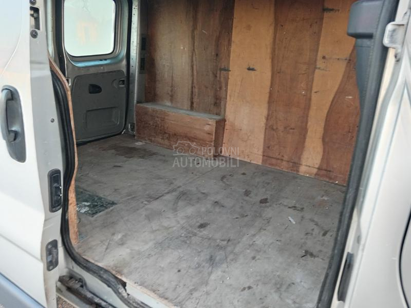 Renault Trafic 1.9DCI