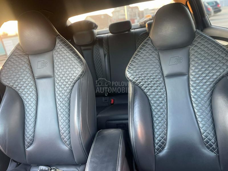 Audi A3 2.0 S line