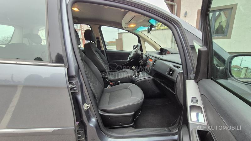 Lancia Musa 1.3 MJTD