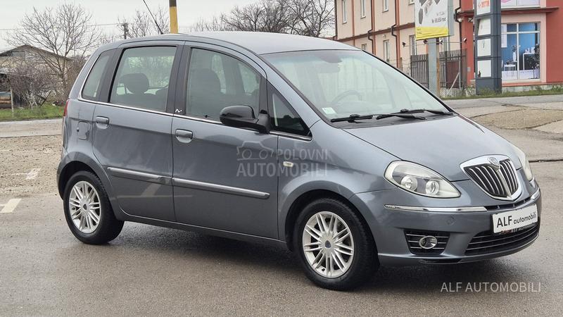 Lancia Musa 1.3 MJTD