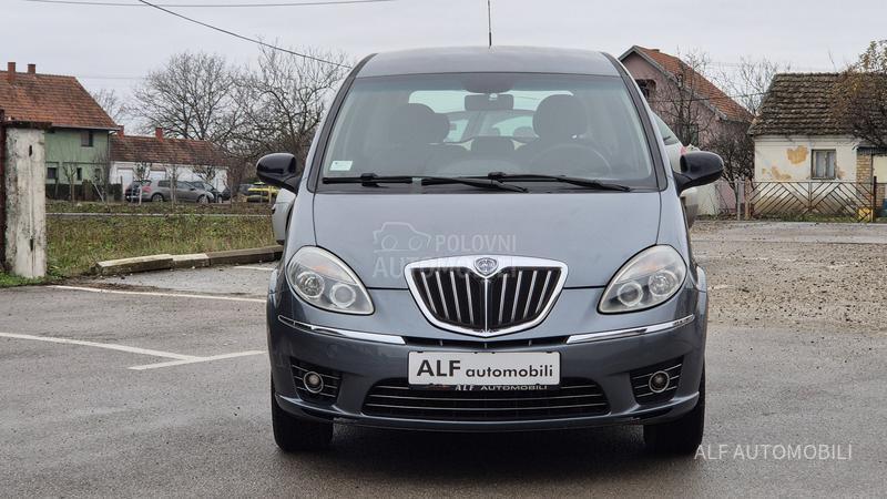 Lancia Musa 1.3 MJTD