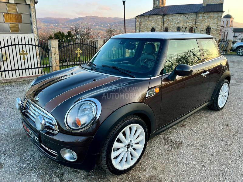 MINI Cooper 