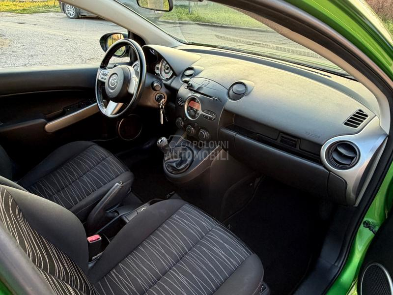 Mazda 2 1.3 HP  CH