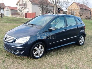 Mercedes Benz B 200 