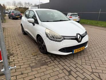 Renault Clio 2014. god. -  kompletan auto u delovima