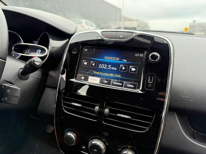 Renault Clio 2014. god. -  kompletan auto u delovima
