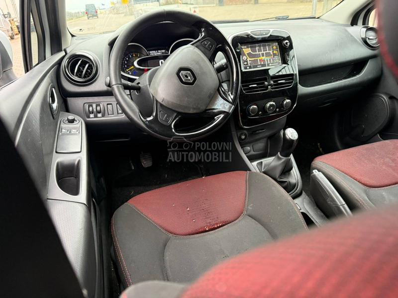 Renault Clio 2014. god. -  kompletan auto u delovima