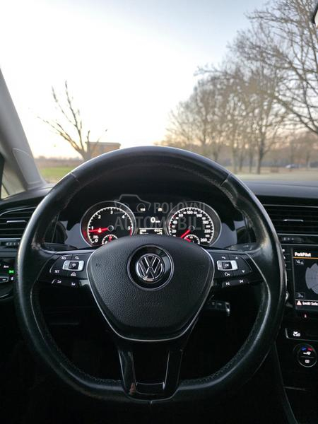 Volkswagen Golf 7 