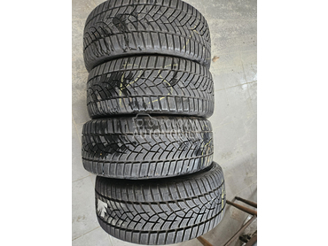 Goodyear 215/40 R18 Zimska