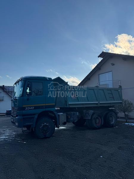 Mercedes Benz 3340