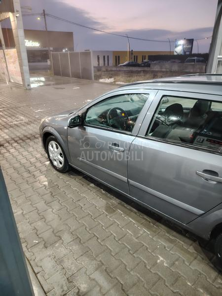 Opel Astra H 1.7cdti