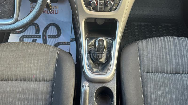 Opel Astra J 1.7 CDTi