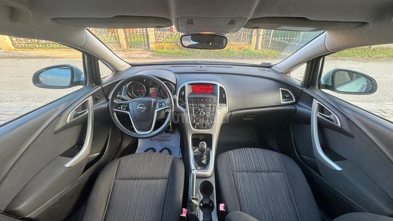 Opel Astra J 1.7 CDTi