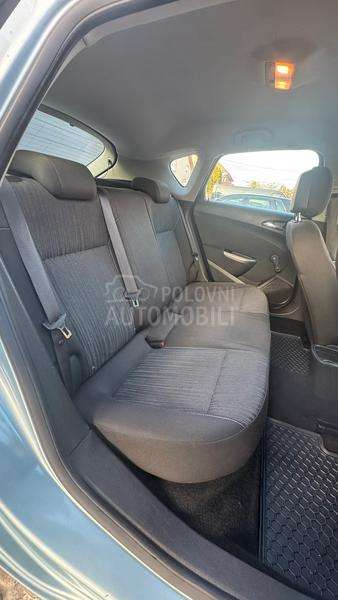 Opel Astra J 1.7 CDTi