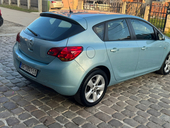 Opel Astra J 1.7d