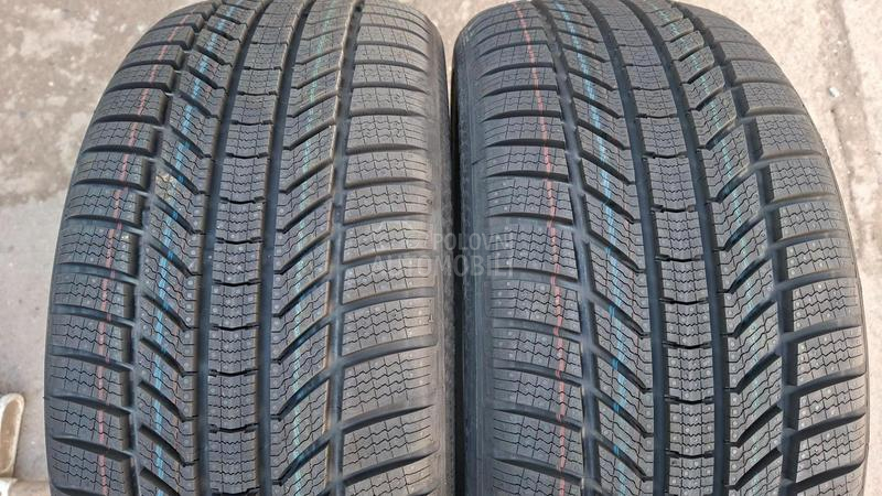 Continental 235/45 R17 Zimska