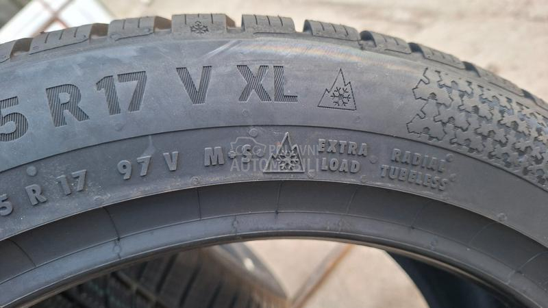 Continental 235/45 R17 Zimska