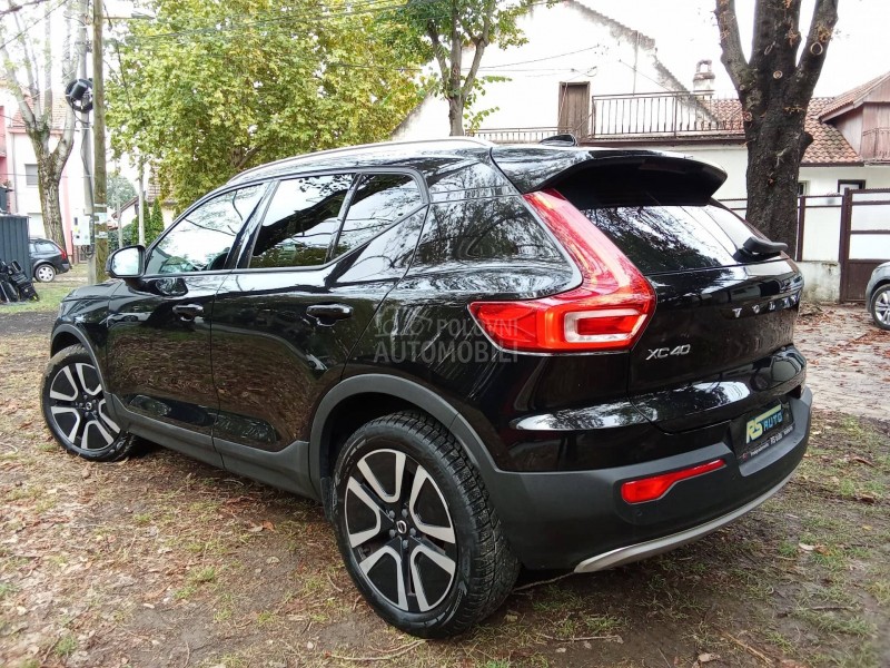 Volvo XC40 2,0D Black edit