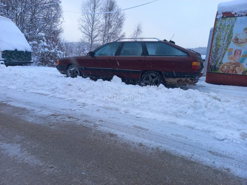 Audi 100 