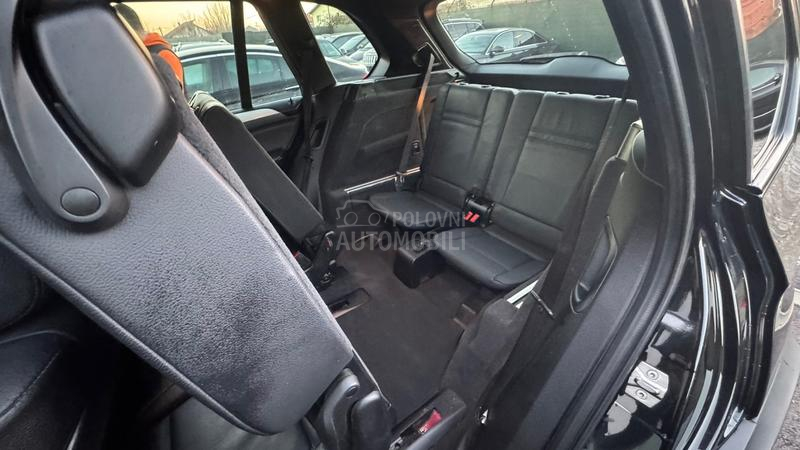 BMW X5 3.0d 7-SEDiSTA