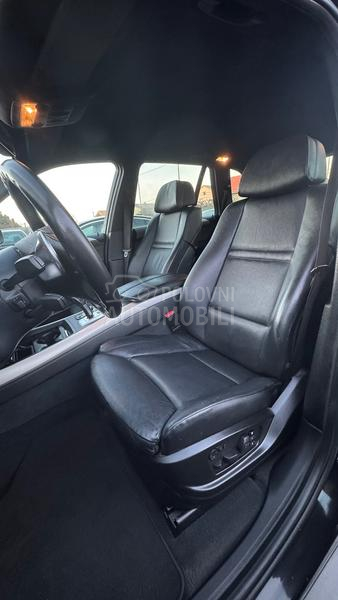 BMW X5 3.0d 7-SEDiSTA