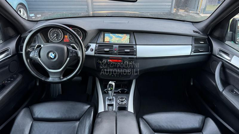 BMW X5 3.0d 7-SEDiSTA