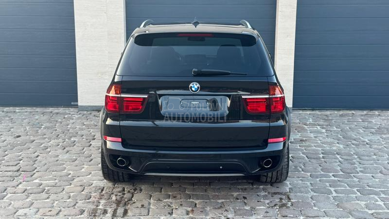 BMW X5 3.0d 7-SEDiSTA