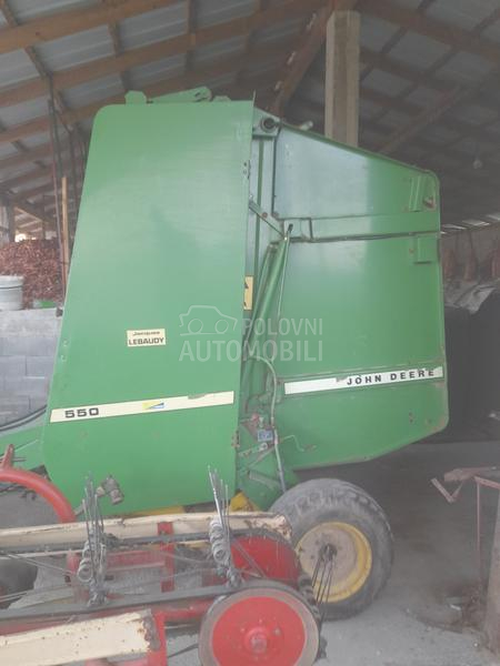 John Deere 550