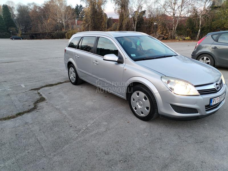 Opel Astra H 