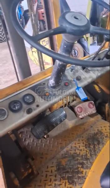 Hyster H40