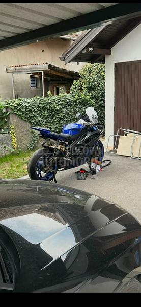 Yamaha r6