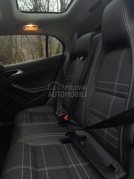 Mercedes Benz GLA 200 