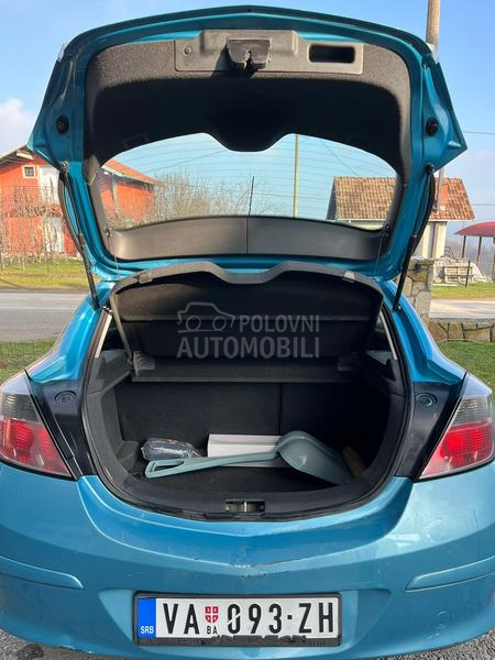 Opel Astra H 