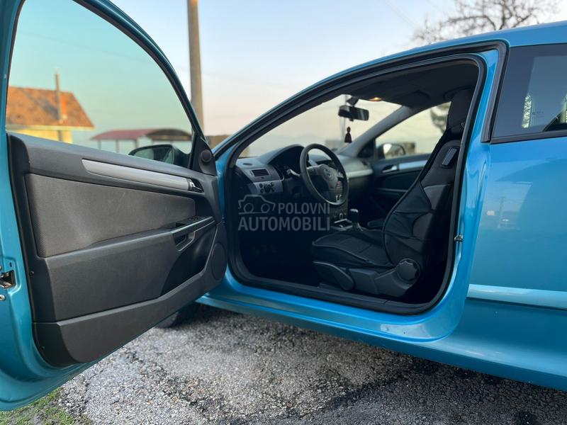 Opel Astra H 