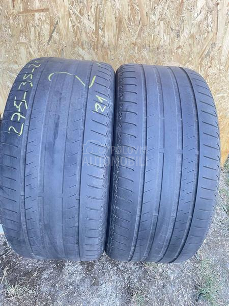 Bridgestone 275/35 R21 Letnja