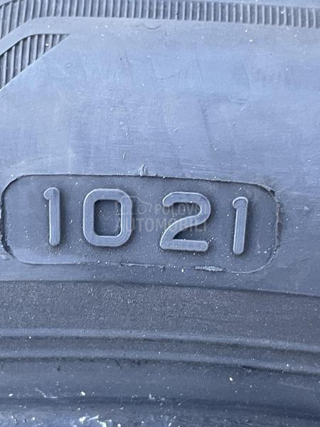 Bridgestone 275/35 R21 Letnja
