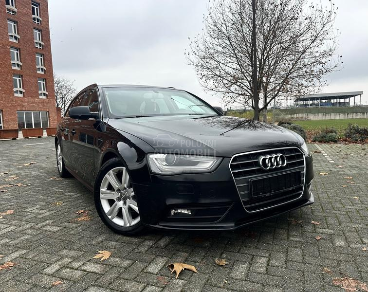 Audi A4 LED//NAV//XENON//