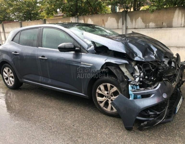 Renault Megane 2016. god. -  kompletan auto u delovima