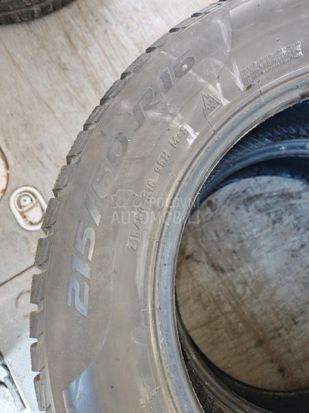 Pirelli 215/60 R16 Zimska