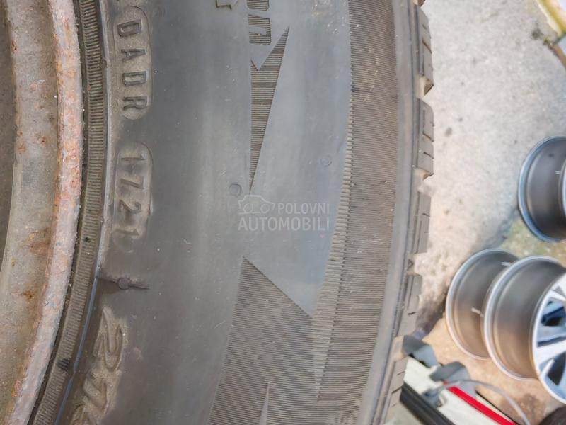 Nexen 215/65 R16 Zimska