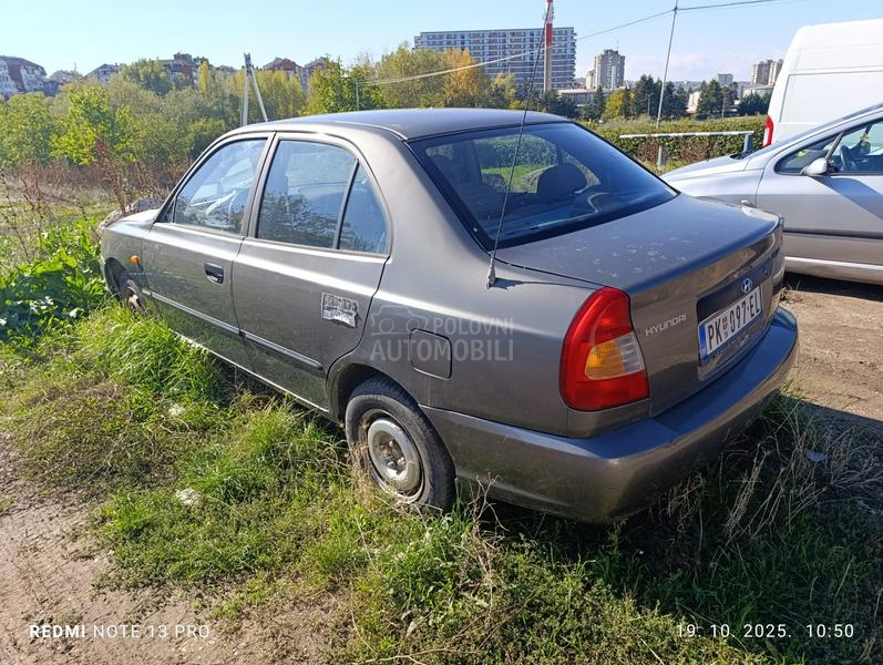 Hyundai Accent 