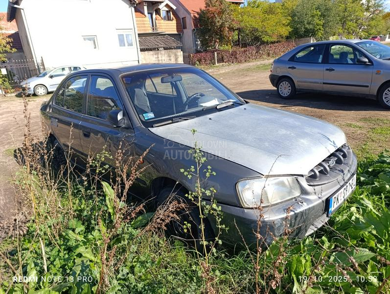 Hyundai Accent 