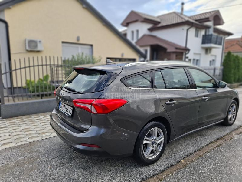 Ford Focus 