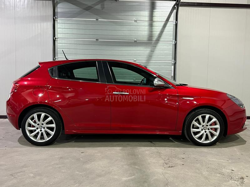 Alfa Romeo Giulietta 