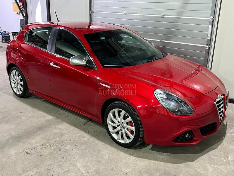 Alfa Romeo Giulietta 