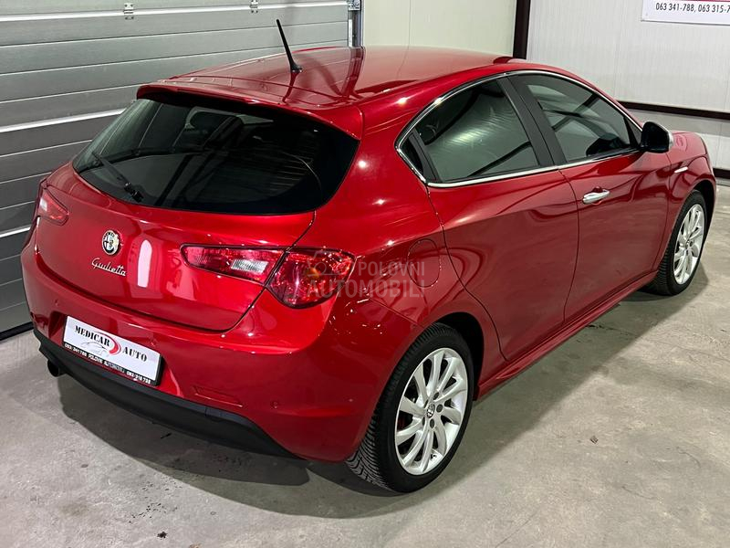 Alfa Romeo Giulietta 