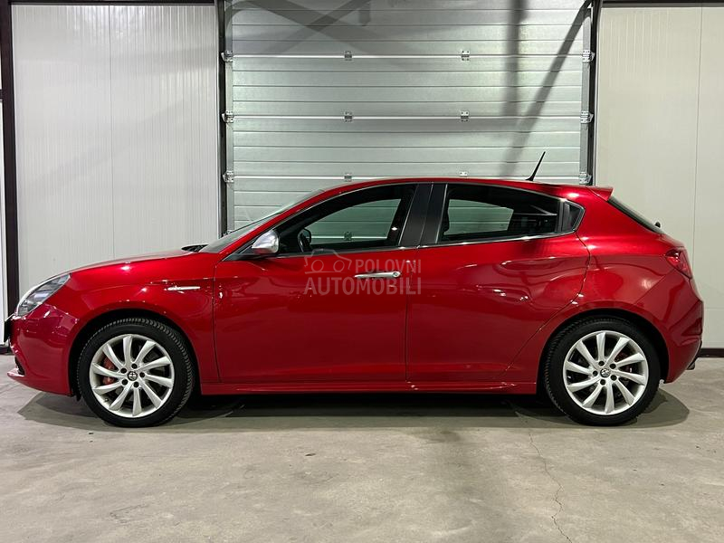 Alfa Romeo Giulietta 